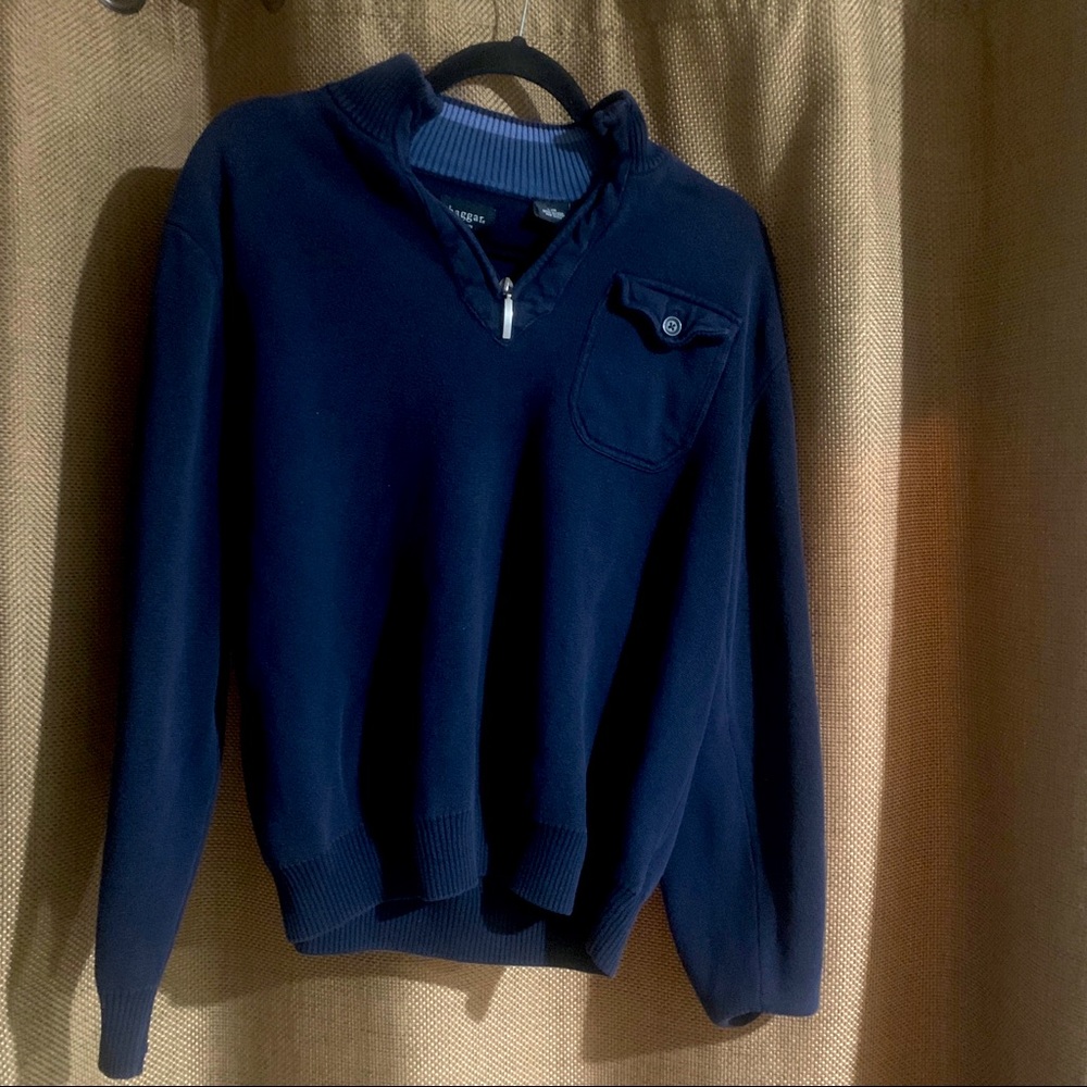 Large Dark Blue Haggar Sweater with zipper at top